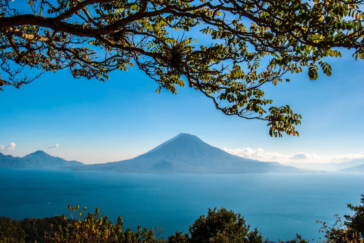 EmbaGuate_Aus's tweet photo. 💙🌋 Lago de Atitlán, Sololá: Huxley called it the most beautiful lake on Earth. Three volcanoes, Maya villages, water that changes color every hour. Yeah, he wasn’t wrong.
#LagoDeAtitlan #Atitlan #Solola #MostBeautifulLake #GuatemalaMagic #VolcanoVibes https://t.co/EAZ2cZ7JGU