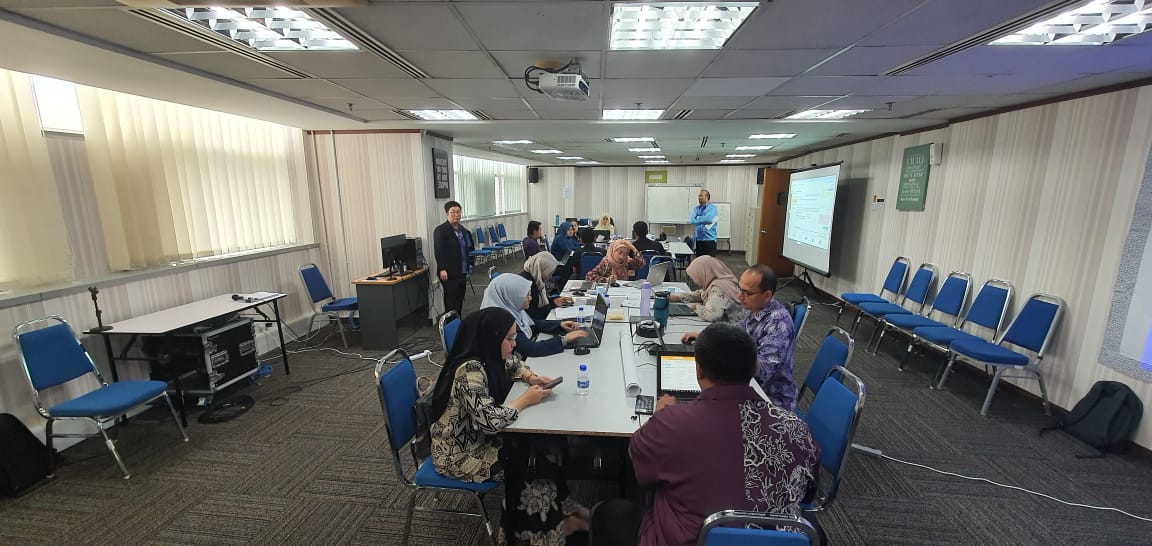 uvm_jkr's tweet photo. 25-27 November 2025 Kajian Value Engineering (VE) bagi  projek
@KemPendidikan

@CKP_JKR

yang dimudahcara oleh pasukan fasilitator
@uvm_jkr

@JKRCPAB

@IPJKR_Official

@RoslanisE

@JkrMaria

@RbSafarina https://t.co/inFmIXFwbv