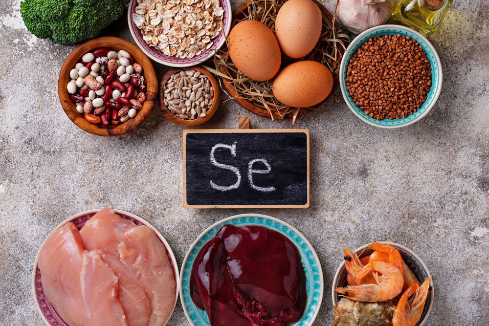 NHC_NaturalCare's tweet image. Selenium is an essential mineral with antioxidant properties that support thyroid, cardiovascular, and respiratory health. 🌬️

Read more: naturalhealthycare.com/breathe-better…

Supplements: us.fullscript.com/welcome/dkaras

#selenium #holistichealth #nutritioneducation #naturalhealthycare