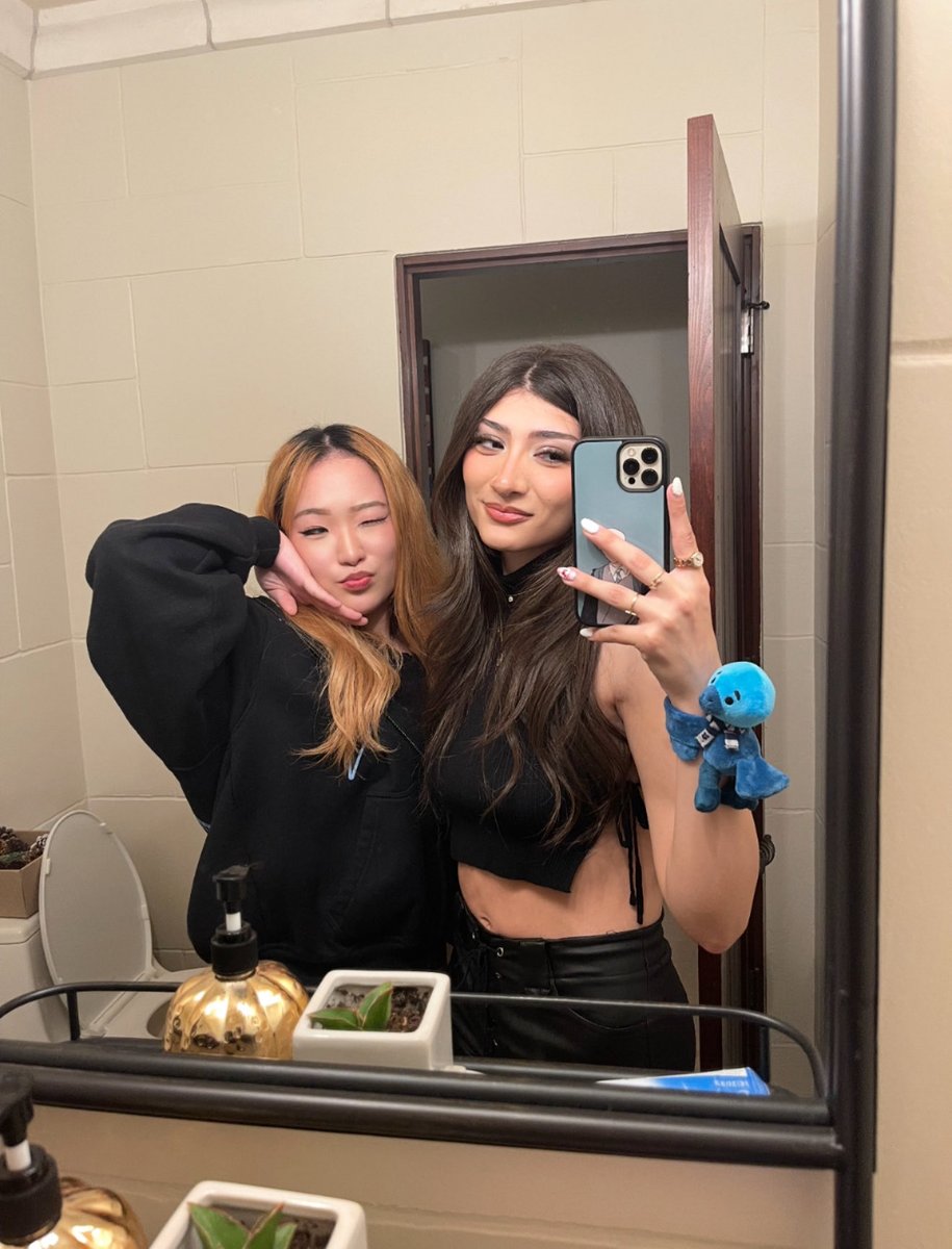 val girl meets fn girl 😼