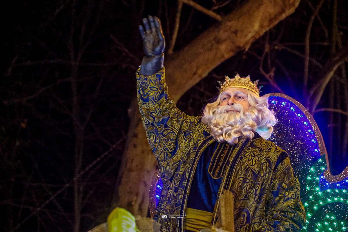 VirCuevas79's tweet image. Los Reyes Magos llenan #Valladolid de ilusión y sueños en cada niño.
 Feliz Noche de Reyes! 

#valladolid
#cabalgatavalladolid 
#Cabalgata 
#CabalgataVLL2026