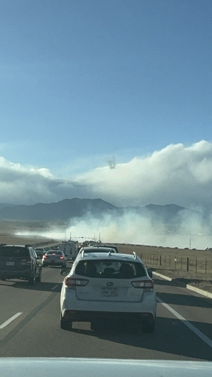 JoeCasias_'s tweet image. Incredibly High Winds in Colorado and a new fire has popped up near Hwy 287 and 144th avenue. 

#cowx #colorado #boulder #broomfield #fire
