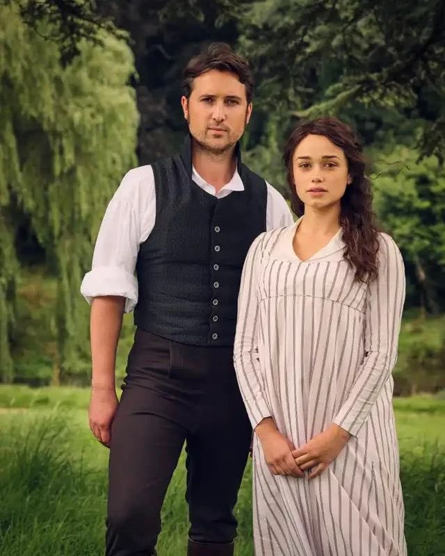 More_Sanditon's tweet photo. Our favorite couples in #Sanditon 

#Heybourne and #OGiana…we miss them so! 🥹💗 Please bring them back to us! 🙏🏼🤞🏼
#MoreSanditon #SanditonPBS 

@masterpiecepbs @RedPlanetTV @ITV @BBC @netflix @PrimeVideo https://t.co/Z2qCxEYG5M