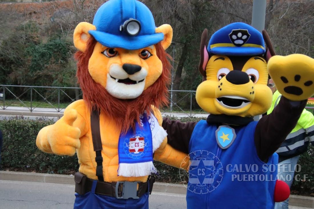 🦁🧑‍🏭 Minerito &amp; Chase 👮🐶,compañeros en la Cabalgata de Reyes.