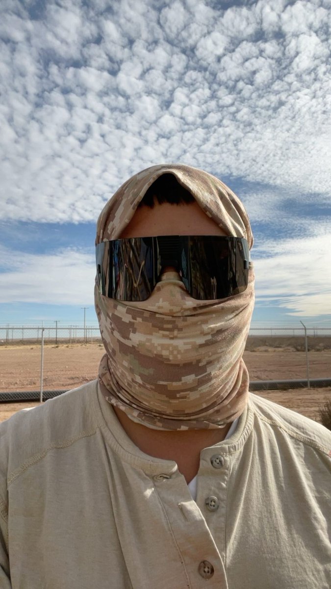 LINDA_LUZ's tweet image. EXACTAMENTE 🥰 MI SOBRY TRABAJANDO #DIGDIGDIG⛽⛽⛽⛽🇺🇸 
🤔AGRACE VENEZOLANO 🇻🇪 
qué la gente buena de usa 🇺🇸 VÁ A AYUDARLES Y PROTEGERLOS A USTEDES HASTA QUE HALLA ESTABILIDAD Y SEGURIDAD, SU 🛢️ PETRÓLEO VAN. GASTARLO EN USTEDES MISMOS, ES SUYO NADIE SE LOS VA A ROBAR #MADURO💀