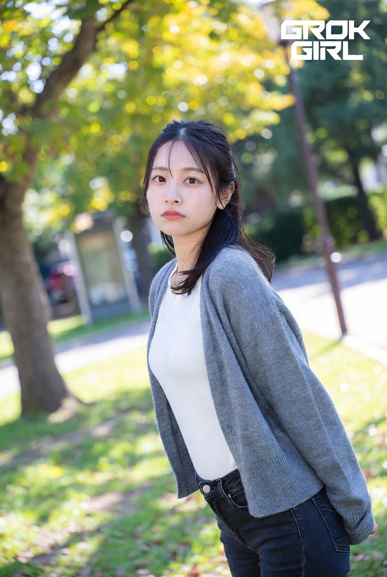 satoli3's tweet photo. GROKで脱がせてもいい非実在の女の子をGROKで用意したよ。釣り糸でもビキニでも好きにして https://t.co/bfy6vybAWW