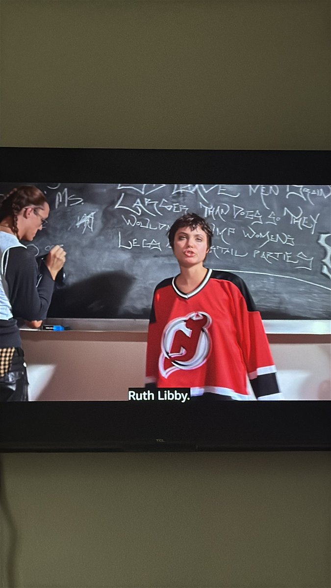 NedeHeber's tweet image. RANDOM AHH MOVIE AND GUESS WHAT POPPED UP