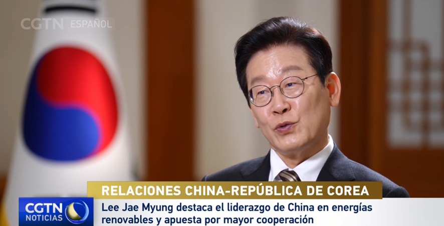 🔋🌏 Corea del Sur reconoce el liderazgo de China en energías renovables
En una entrevista exclusiva con CGTN, el presidente de la República de Corea, Lee Jae Myung, destacó el papel de China como líder mundial en energías renovables y expresó su interés en profundizar la