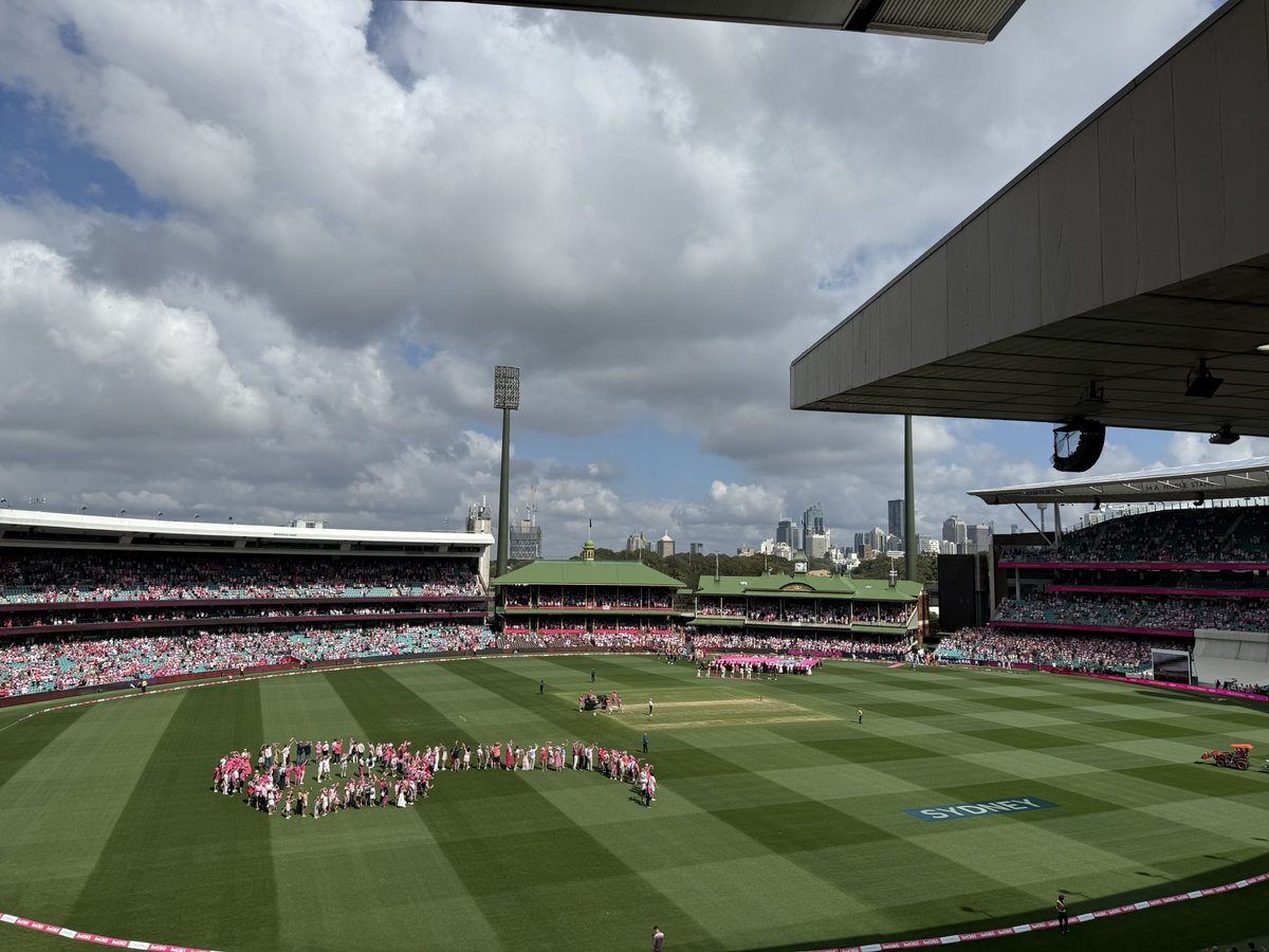 Day 3 view at the #SCG , long day for <a href="/englandcricket/">England Cricket</a> I fear! #ashes25