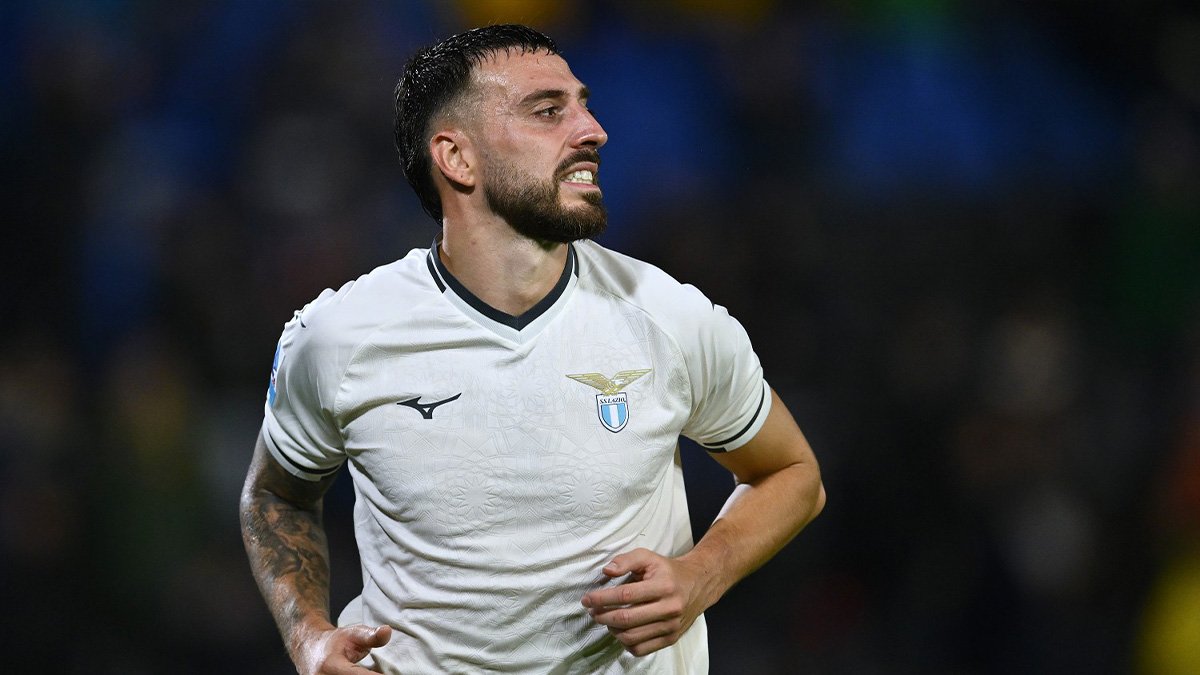 RiccardoDanna1's tweet image. Negli ultimi giorni l'#Inter si è informata per Mario #Gila: il profilo piace e non poco, di sicuro i nerazzurri continueranno a seguirlo. Ricordiamo che il difensore 25enne (in scadenza nel 2027 con la Lazio) ha lo stesso agente di #Lautaro. 🇪🇸⚫️🔵

Pedullà