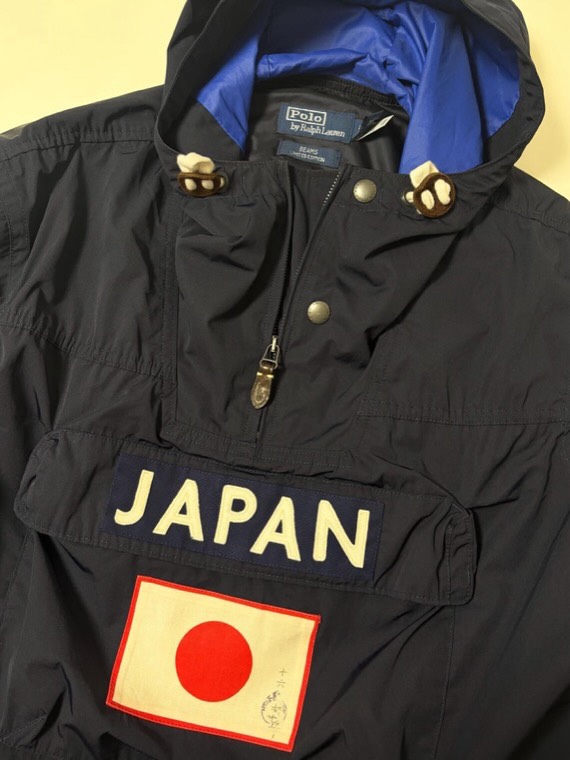 fullress's tweet image. BEAMS × POLO RALPH LAUREN "Japan Anorak"が2026年 1月後半 復刻予定 (ビームス ポロ ラルフローレン "ジャパン アノラック")

fullress.com/beams-polo-ral…
dadeasskickz