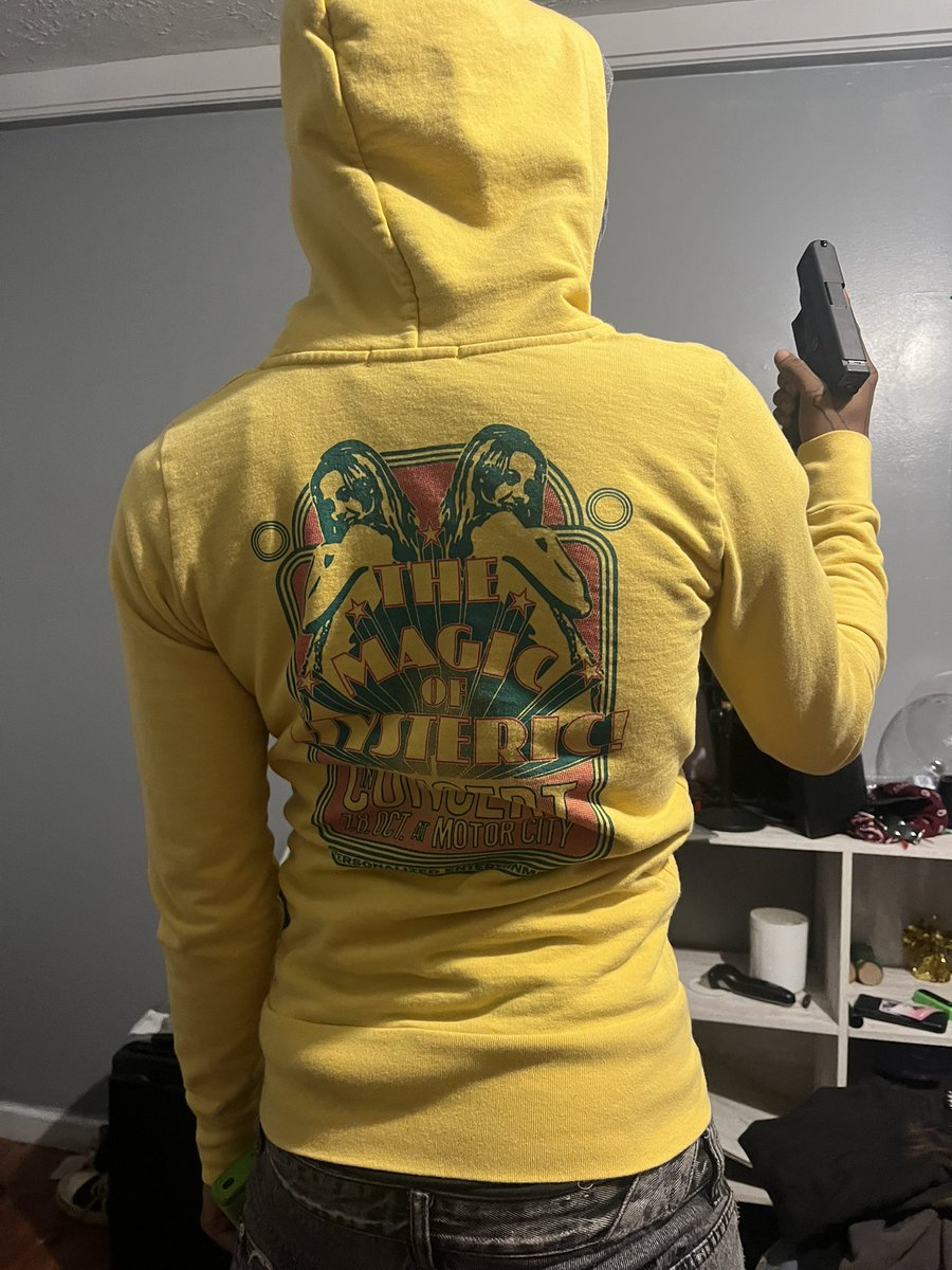 makehersayblatt's tweet image. Hysteric