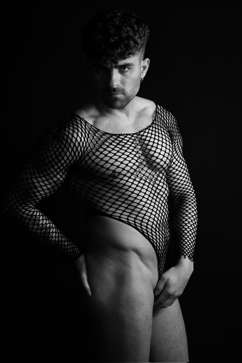 End_Exp's tweet image. Stay Tuned! 
bestfans.com/eexphoto