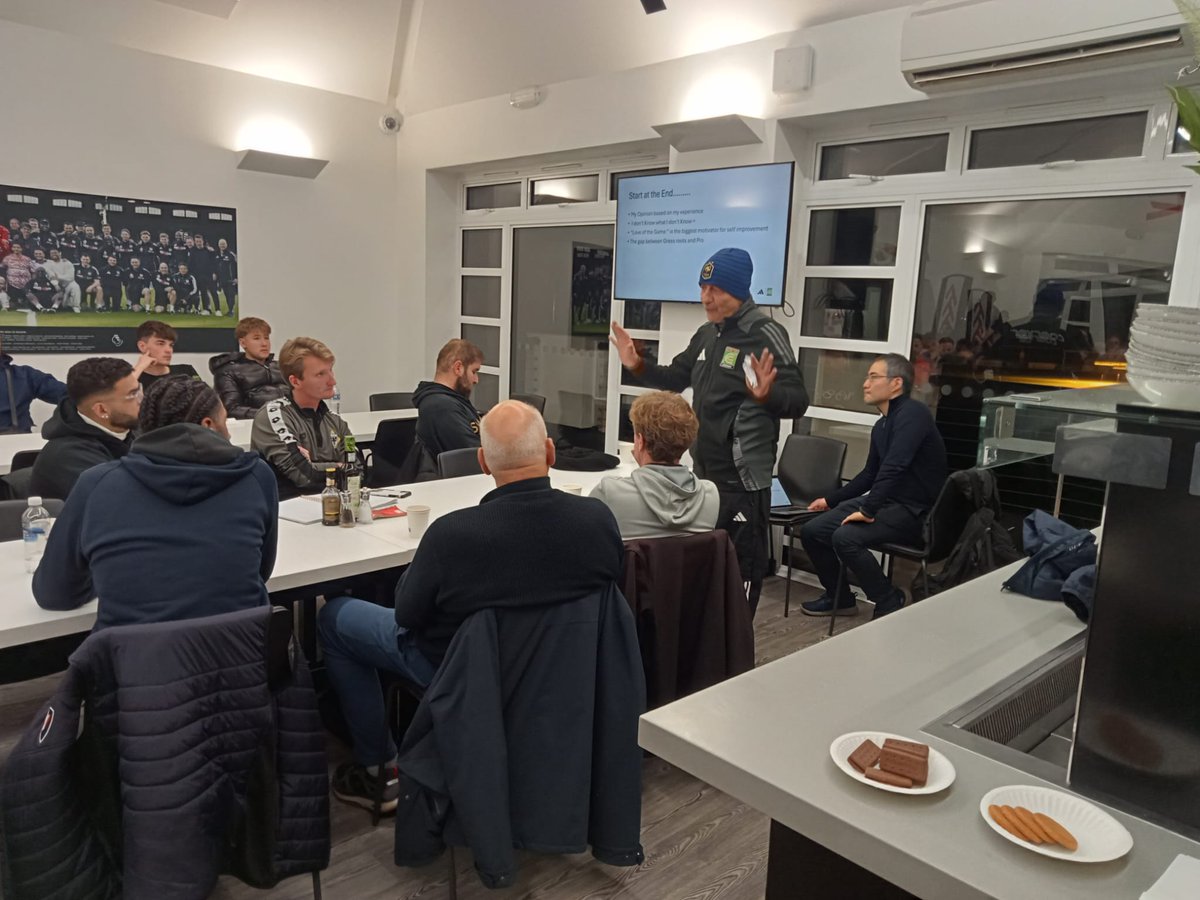 Surrey Football Coaches Association tweet media