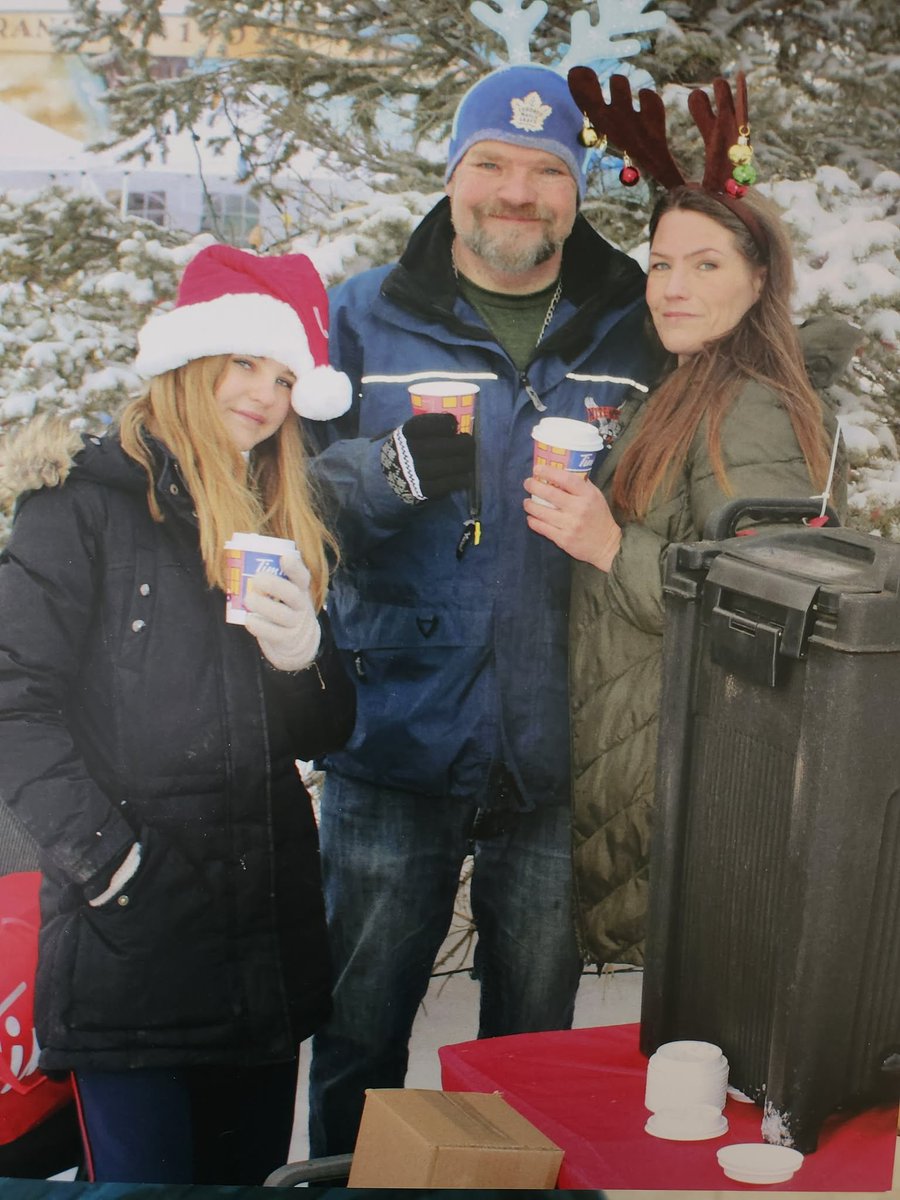 This photo is from my local paper of my daughter, wifey and I serving <a href="/TimHortons/">Tim Hortons</a> coffee at a Christmas festival this year.  I think it should be our Christmas card next year.  ♥️♥️