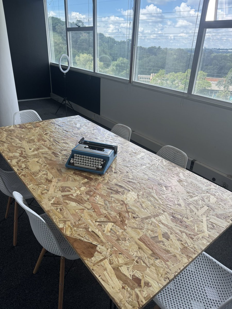 Today we opened Debrief Labs- a News creator innovation hub in Jhb. If you are a news creator, hit me up. There's lots we have planned.