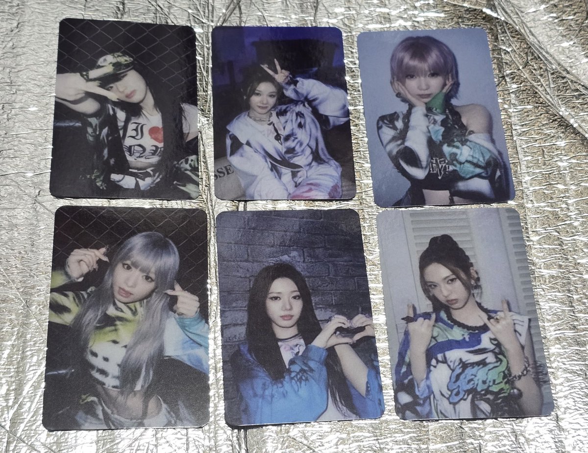 mtc_color's tweet photo. WTS
베이비몬스터 BABYMONSTER
팝업 미공포 스페셜 캐릭터 카드
 pop-up 
포카 포토카드
양도 sell

RUKA PHARITA ASA AHYEON 
 RORA CHIQUITA https://t.co/zwfwuSVLe2