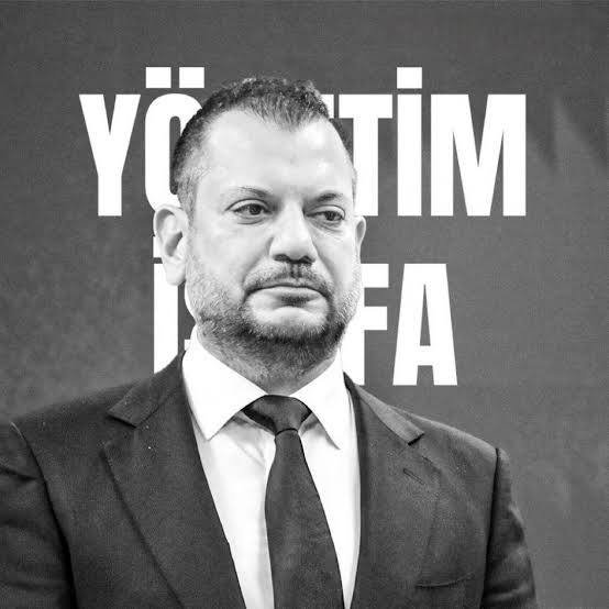 İSTİFA ET ERTUĞRUL DOĞAN YÖNETİMİNLE SPONSORLUKLARINLA BERABER İSTİFA ET
