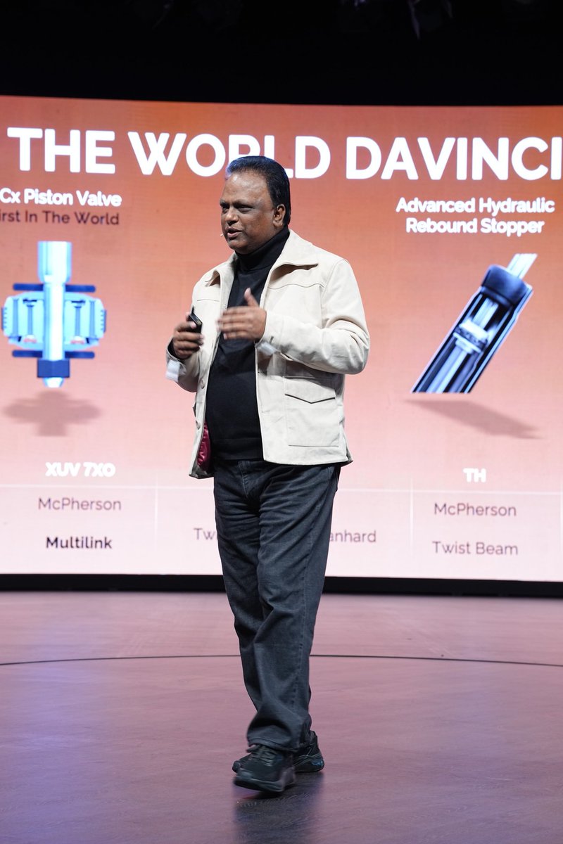Mahindra_XUV7XO's tweet photo. At the helm of Mahindra’s automotive vision, Velusamy R, President, Automotive Division, is all set to champion the next era of mobility.
#MahindraXUV7XO #NewBenchmark https://t.co/ttv0bSQ264