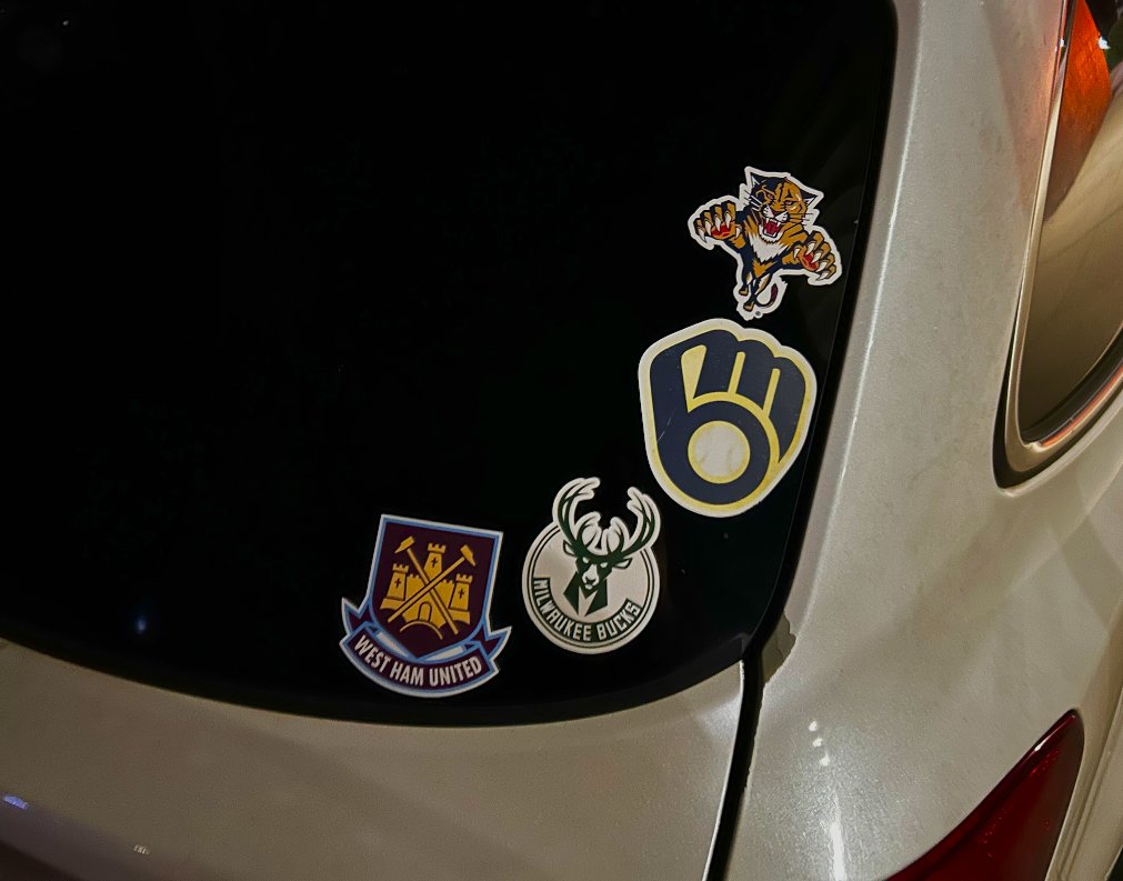 House Divided Bot tweet media