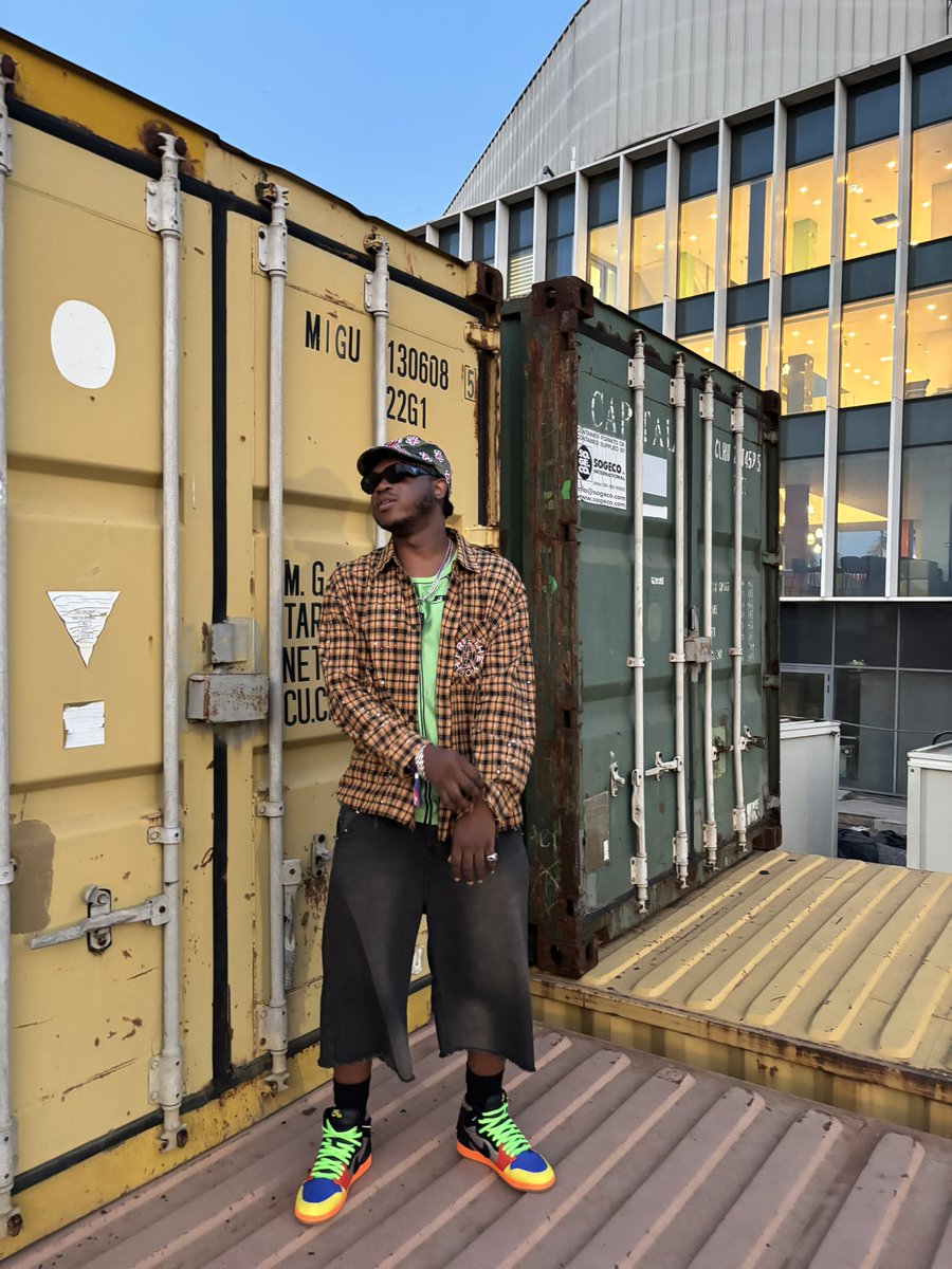 kellykurlz's tweet image. HARBOUR BOYS