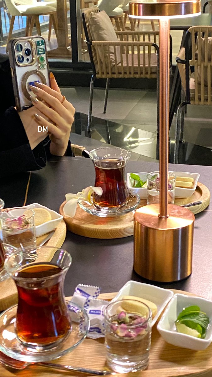 dm_9ia's tweet image. In love ❣️