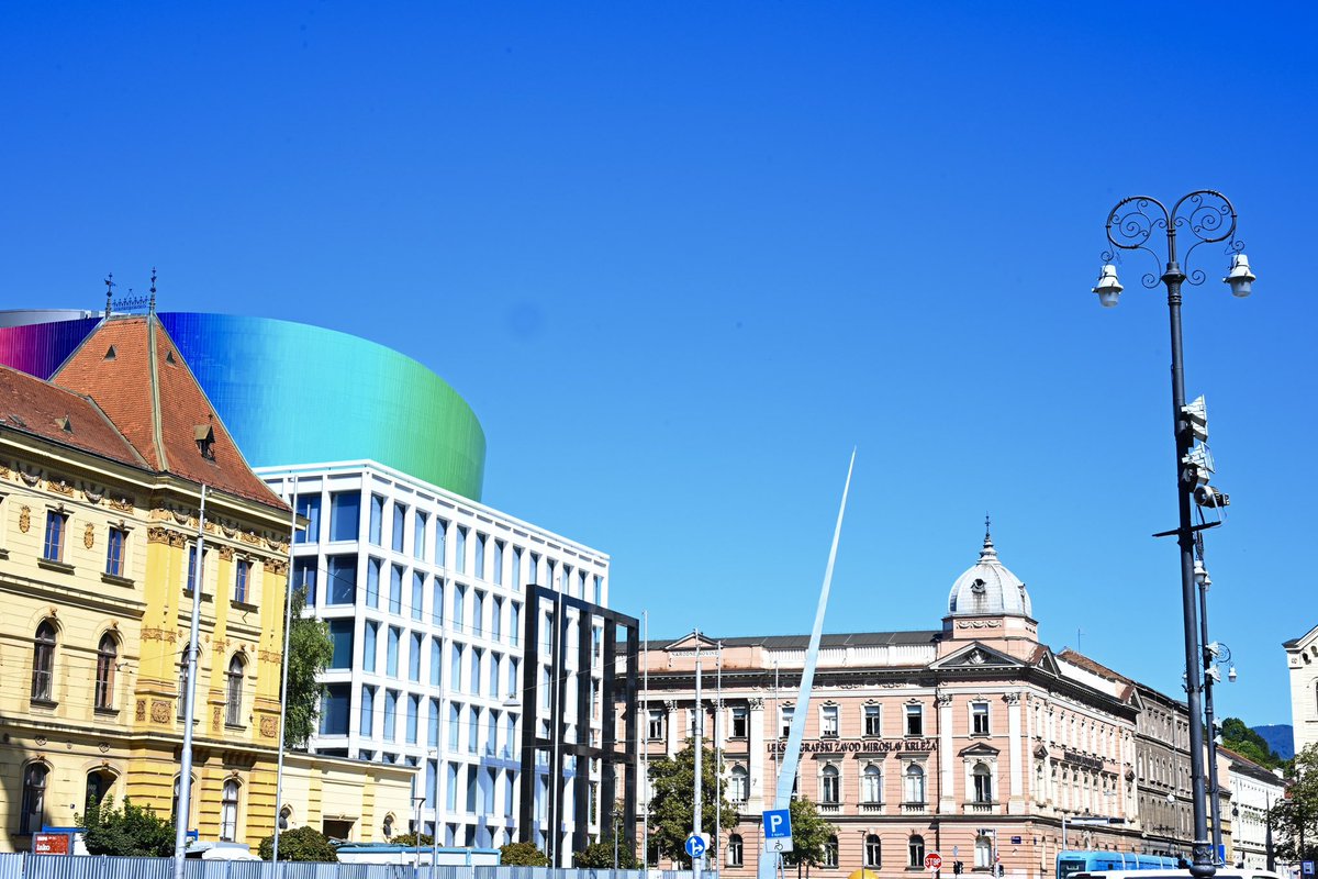 kenzyamodealien's tweet photo. Zagreb, capital of Croatia https://t.co/lm1cNjtkzx