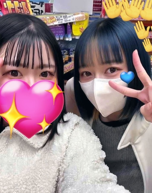 bot1620296's tweet photo. ガチ撮る場所しくったww後ろwwzだるwww!wz!zwwz
何とは言わんけど( ･᷄ 𖥦･᷅) https://t.co/h8AVuxswOf