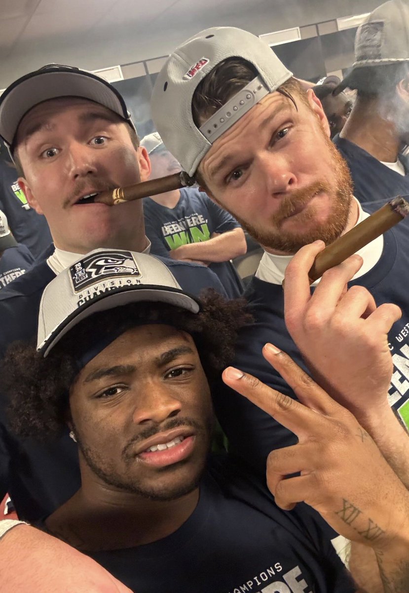 Niners fans are the funniest fuckers on the planet. First it’s “we’re gonna stomp you!” To “imagine celebrating beating an injured team” like??? Pick a struggle bro. eat this L bro #Seahawks