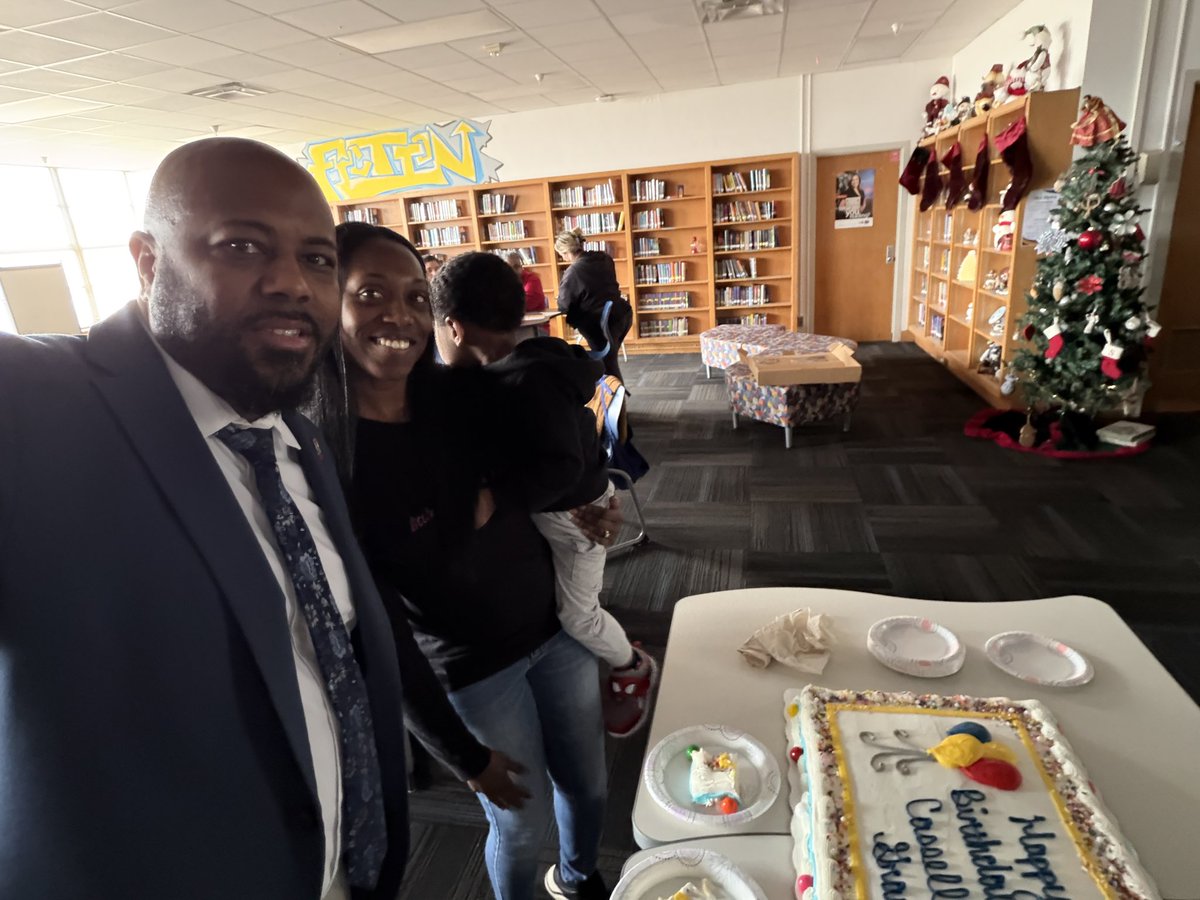 Cassell Gray tweet media