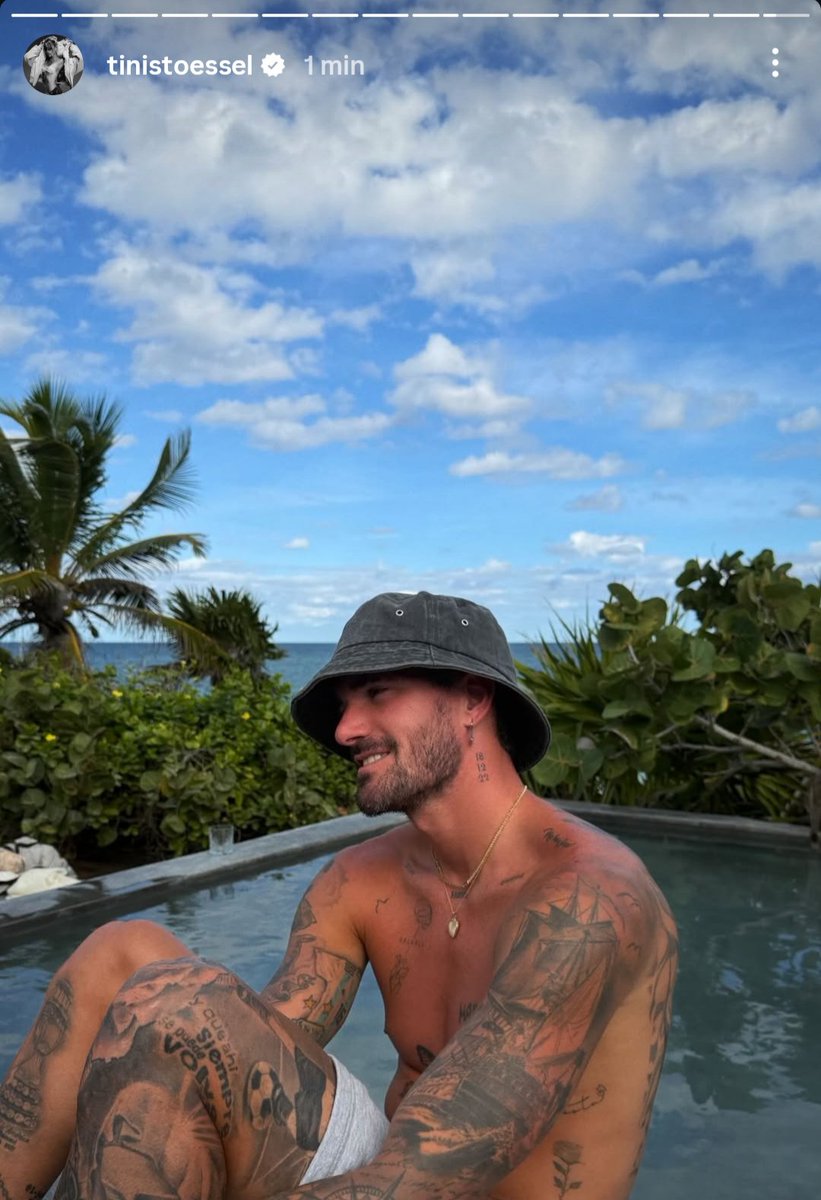 TINI ENAMORADA TE AMOOO