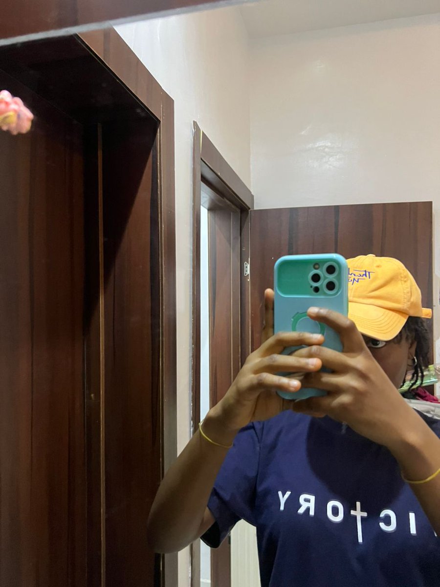 IGodliness's tweet photo. First design of the year https://t.co/hO3VznsTlX