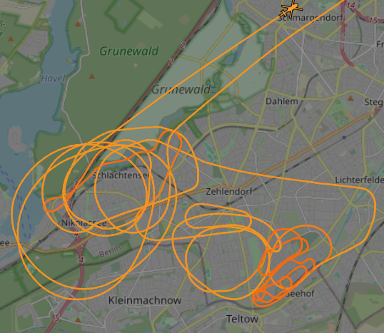 datawrangler2's tweet photo. [*Luftbetreuung]
.
im teils Strom-&amp; Heizungs-(Fernwärme)-losen Krisengebiet -Süd-West-Berlins- ist gewährleistet.
BPOBER spottet das Gebiet im Nachtmodus per Wärmebild &amp; Infrarot in 8K.
#Sabotage #SwitchOff #VulkanGruppe
#BPol #BPober #Berlin #b0501 #Krise
https://t.co/4tyMqyIAf6 https://t.co/t0iLpyzKIW