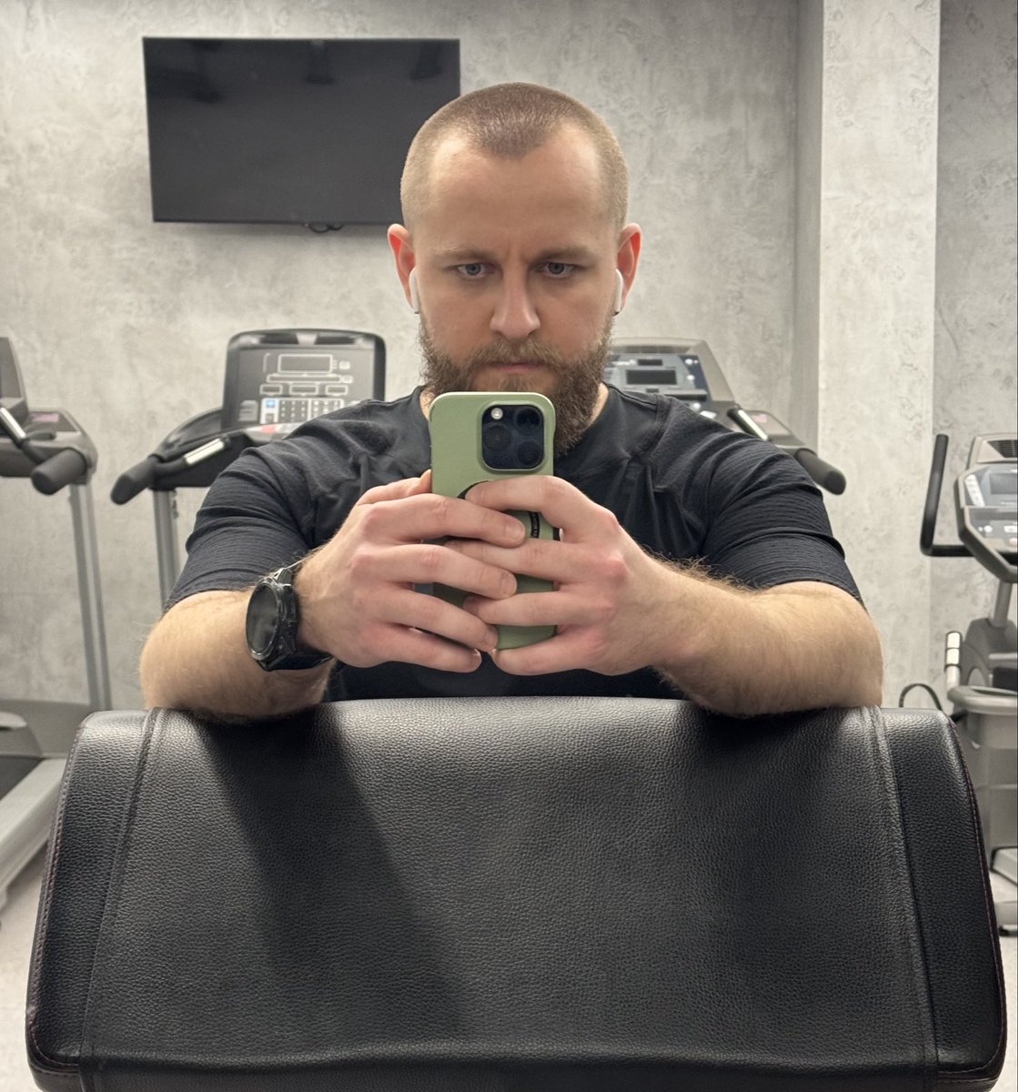 складаю список тих, хто ще не задонатив на збір