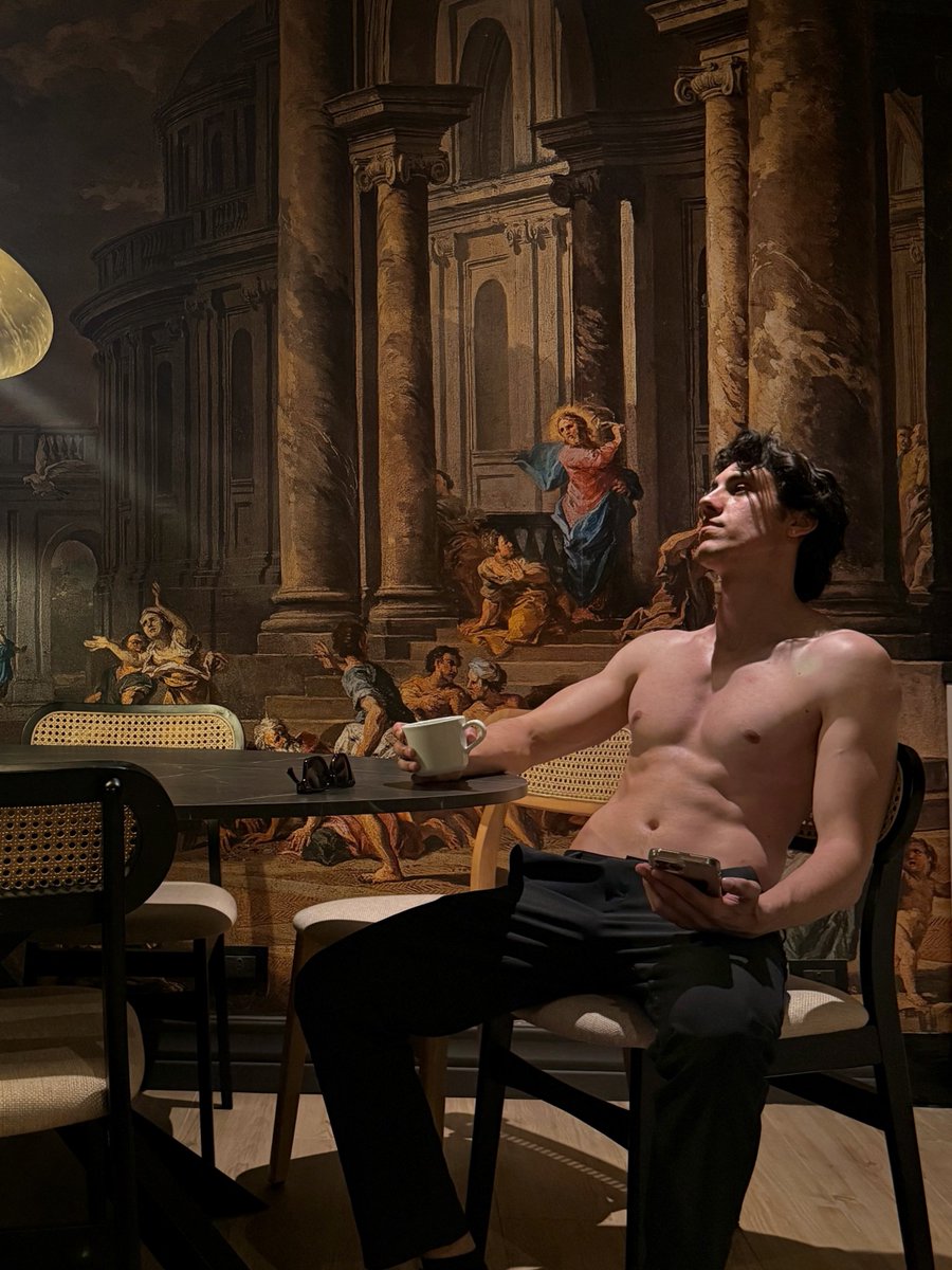 fer 🔱 tweet media