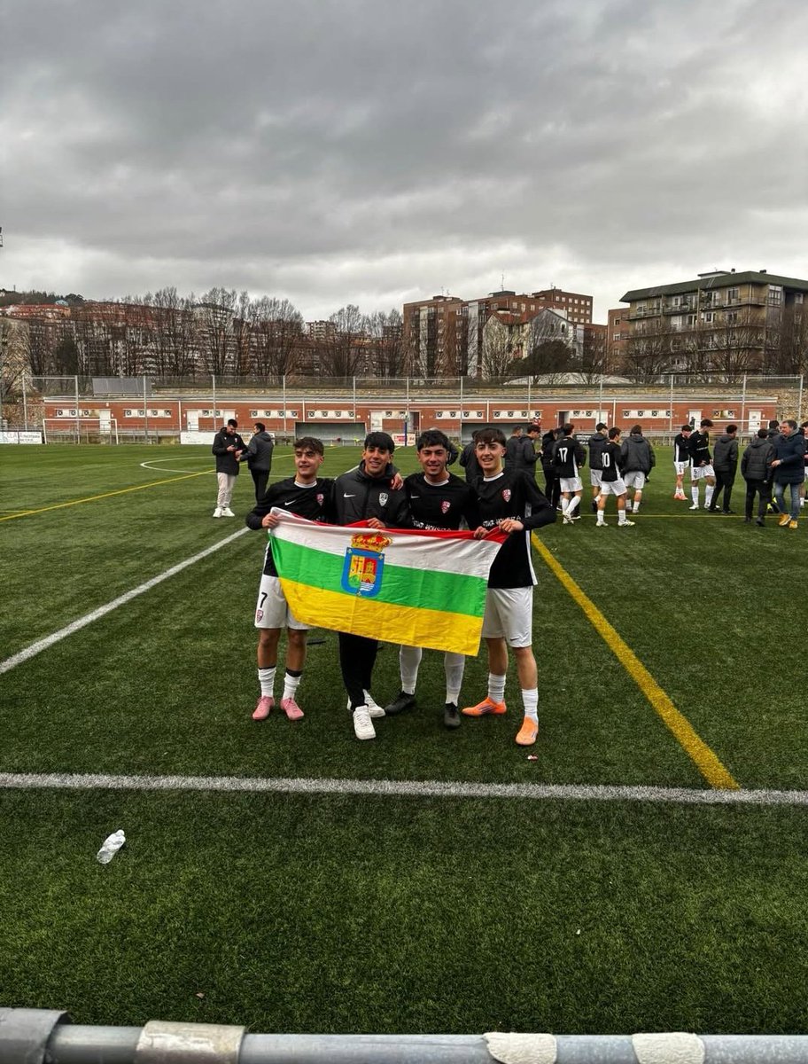 UD Logroñés Cantera tweet media