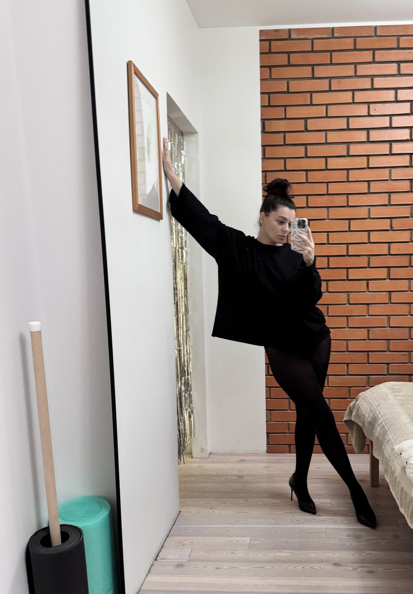 Несметана tweet media