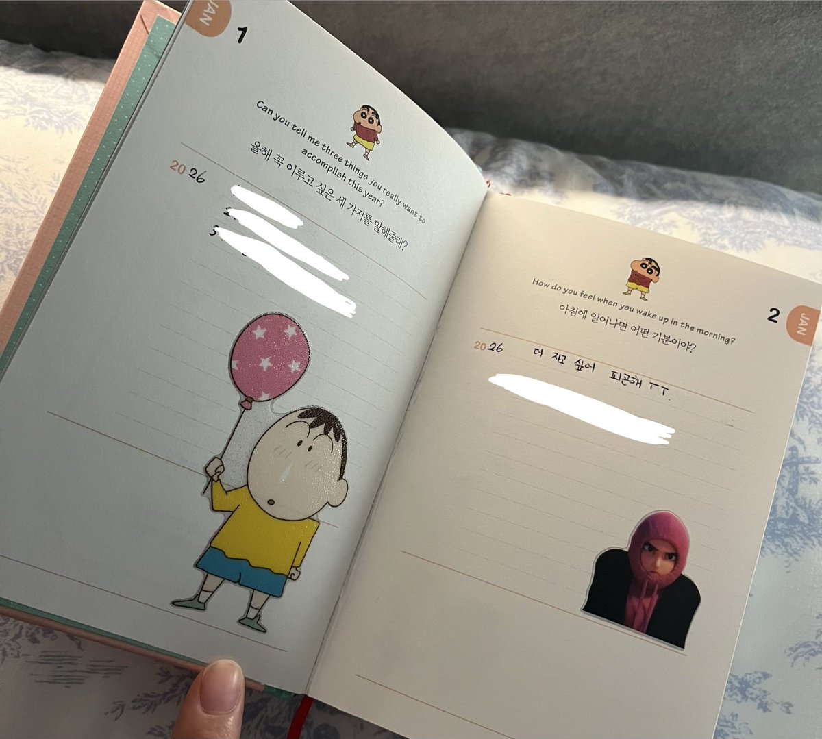 2026년도를 함께할 짱구 다이어리인데
먼가 대화형식이라 재밋음