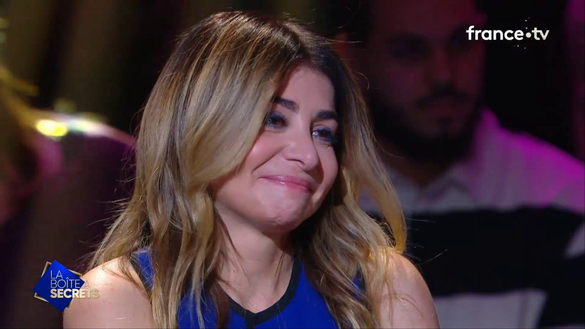 #Lesamis Retrouvez les magnifiques moments de notre belle <a href="/juliezenattioff/">Julie Zenatti</a>  ds #laboiteàsecrets en #replay à ce lien ! :) 
-> jzenatti.forumactif.com/t8651-la-boite…
Vs pourrez revoir les jolies surprises que ses amis et sa famille lui ont fait, et sa jolie interprétation du titre #paienne ! ♥