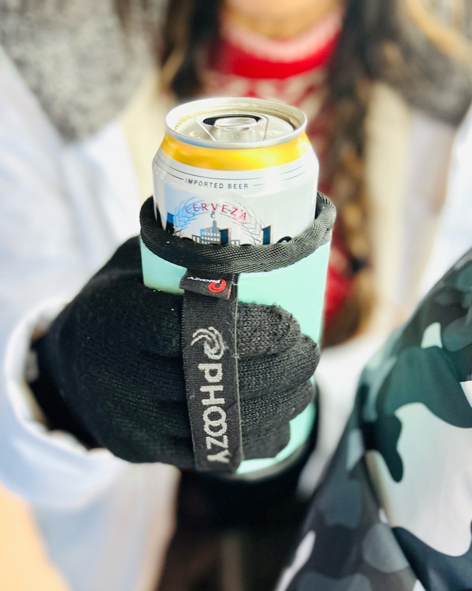 Wet gloves ruin the vibe. ❄️ Après-ski is better with cold drinks in hand and dry gloves.⁠

Grab yours now ➡️ bit.ly/4qwep6O