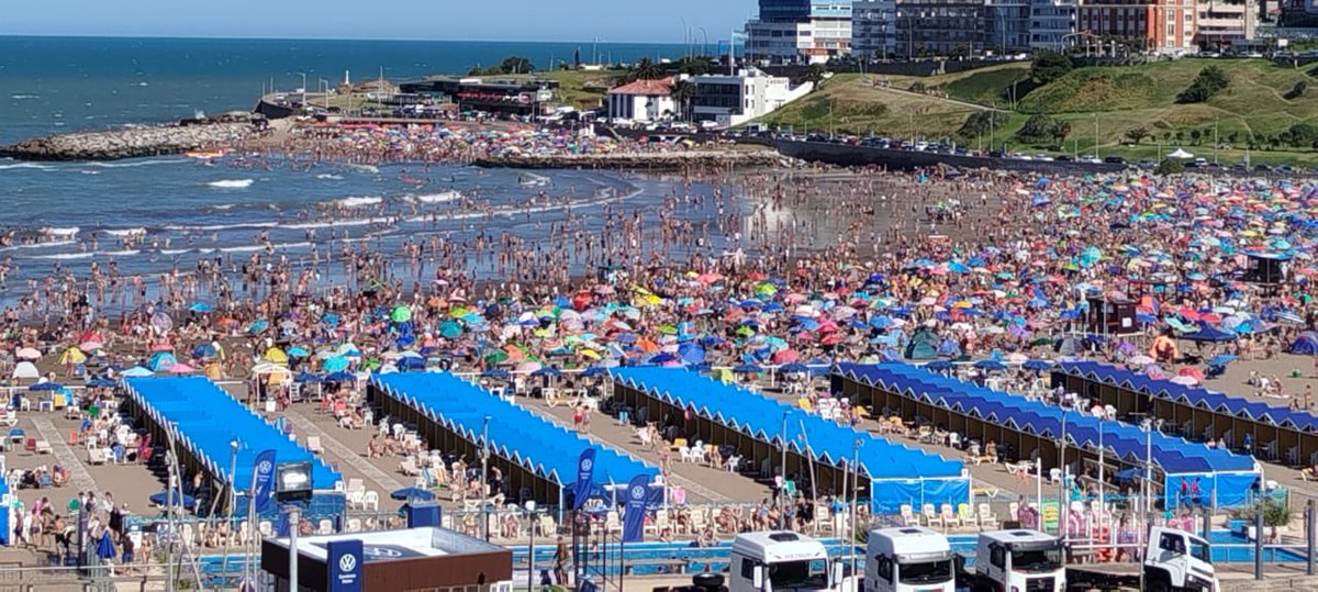 danielscioli's tweet image. 16.52 en Mar del Plata. Vamos Argentina 🇦🇷