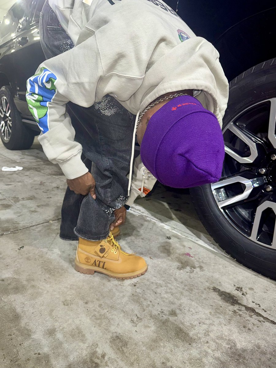 ATM_Malik's tweet photo. This Cash Put Niggas Under Me 🤹🏾‍♂️ https://t.co/cbr6f8QgPU