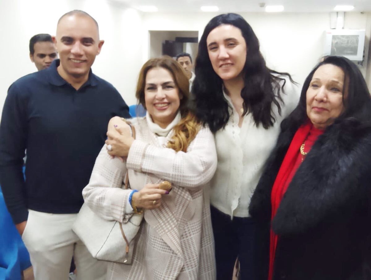 simonoulla's tweet photo. من ندوة امس وتكريم الاستاذ الصديق محمد بغدادي مع الاسرة الكريمة والقامات الاعلامية الصحفية صالون جريدة الدستور 
كل الشكر السادة الحضور علي الرقي والثقافة 
#سيمون
#الدستور https://t.co/jOrzsFsjJa