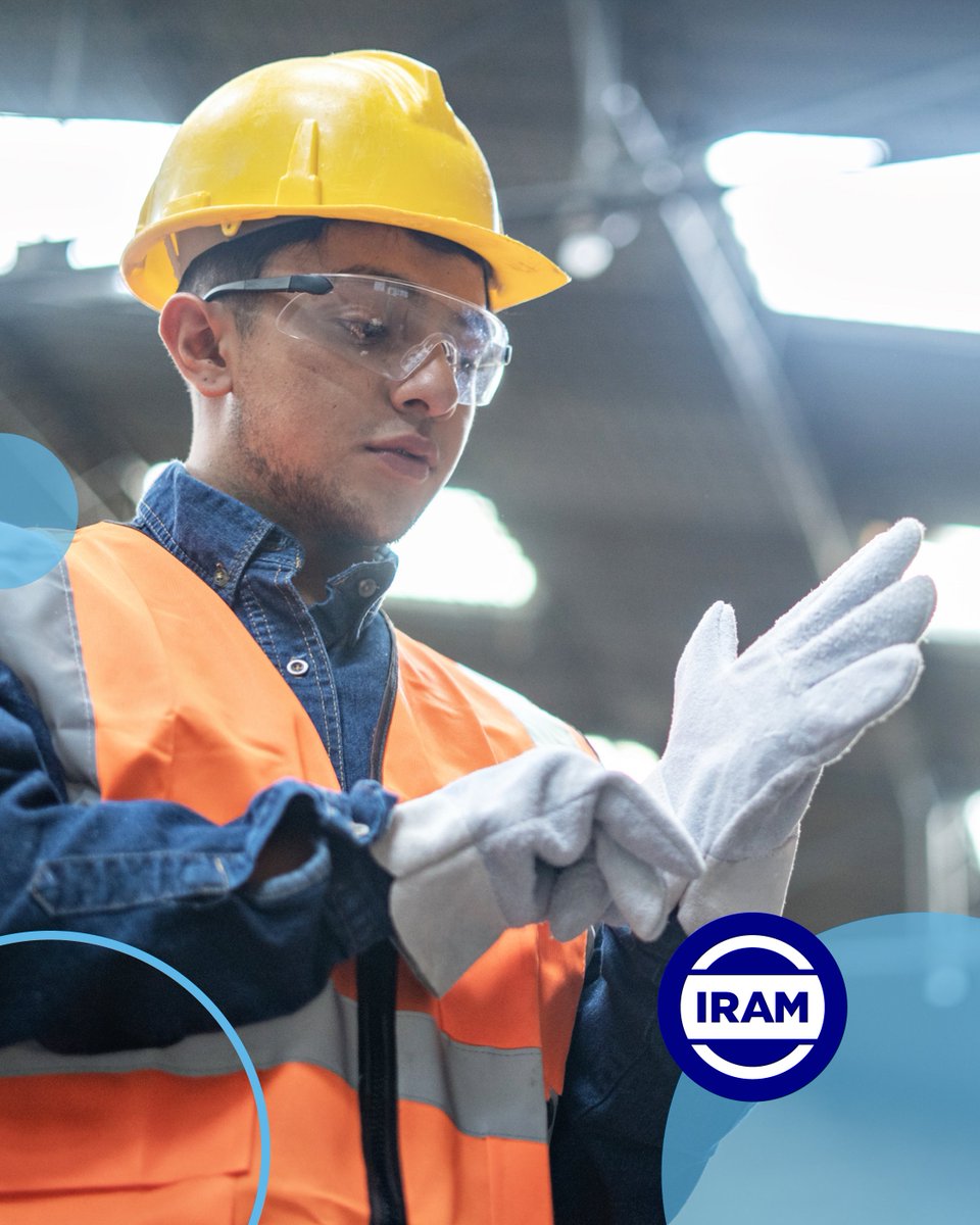 IRAMoficial's tweet photo. Zapatos de seguridad, gafas, cascos, guantes son solo algunos ejemplos de lo que llamamos elementos de protección personal (#EPP).  Lo más importante es que, si en tu trabajo necesitás uno, busques que tenga el #SelloIRAM. ¡Elegí seguridad!

#ConstruimosConfianza https://t.co/Ib7PsqpVpS