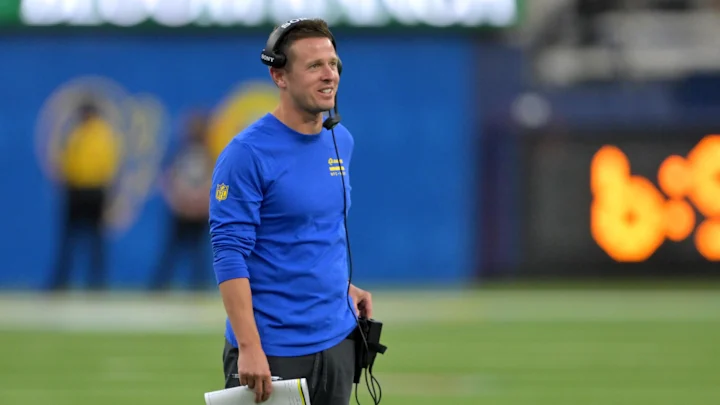 AzJace's tweet image. Mike LaFleur was the name I brought up as the OC/Assistant HC to Robert Saleh being the Cardinals HC.
He was the play caller for the Rams in week 14 when the Rams put up 45 points against Jonathan Gannon.
Very intriguing name who I would much prefer over someone like Joe Brady.…