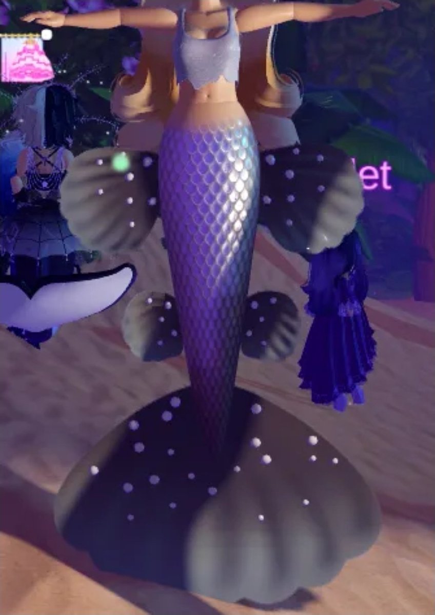 CrabbRH's tweet photo. Selling aphrodite and pink dolphin tails! Nyp sorry for low quality pictures https://t.co/occNM0Fg8M
