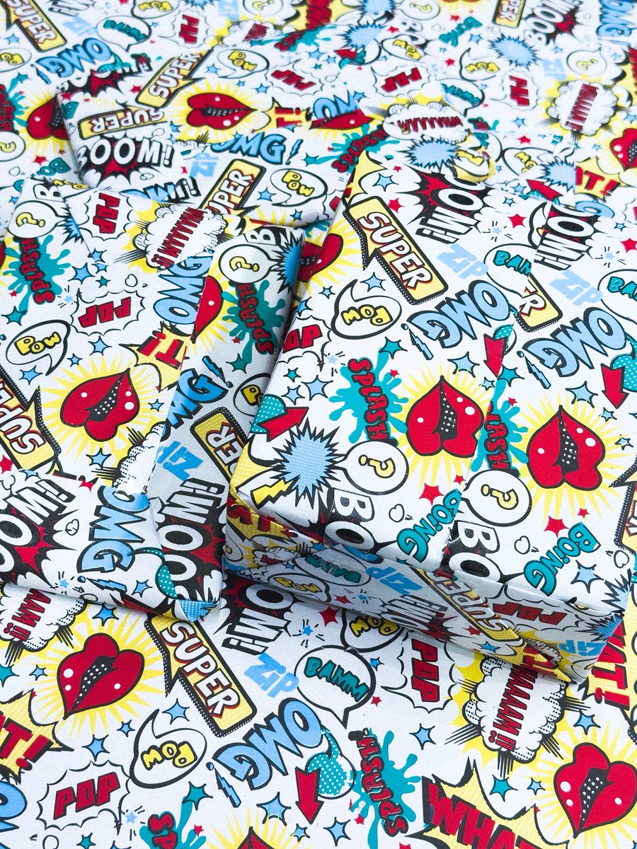 alcalacomics's tweet image. Si mañana veis este papel de regalo en el árbol, es buena señal 🥰

Otro año más, gracias por haber contado con nosotros para algunos de los regalos de Navidad.

Pasad una buenísima noche de Reyes 🖤💛