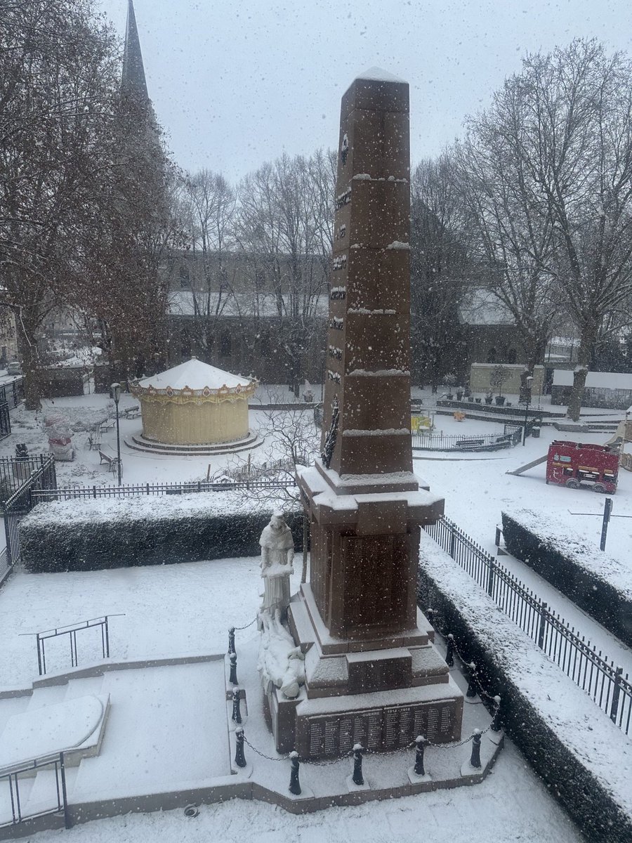 luccarvounas's tweet photo. Restez prudents avec ce temps ⁦@Alfortville_94⁩ Nos services sont présents pour permettre votre sécurité https://t.co/zmHBy6RSxc