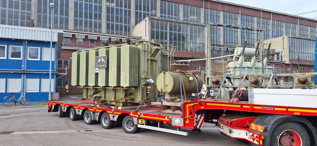 🇩🇪🇺🇦 Ein Transformator aus dem Kraftwerk in Karlsruhe ist in der Ukraine eingetroffen. Er wird zur Stabilisierung der Stromversorgung nach den russischen Angriffen beitragen, — deutsche Botschaft in der Ukraine