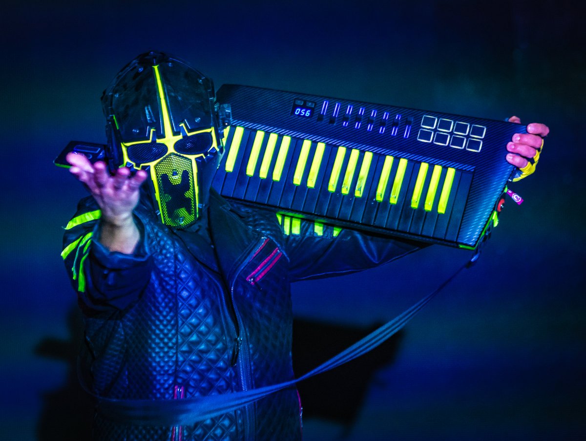 NeotropolisHQ's tweet image. Kicking off #Neotropolis 2026 performer announcements with the return of synth music pioneer #StreetCleaner!

You can learn more about the event, plan your visit, and get your tickets (while they last!) on our website:

neotropolis.com
